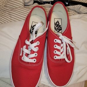 Unisex Red Vans sneakers. Men's size 4.5 Women's size 6.